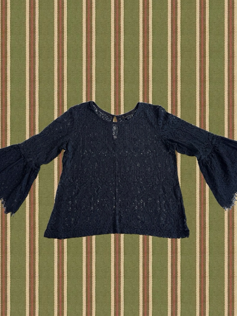 Jeans By Buffalo Floral Lace Bell Sleeve Black Large Like New
